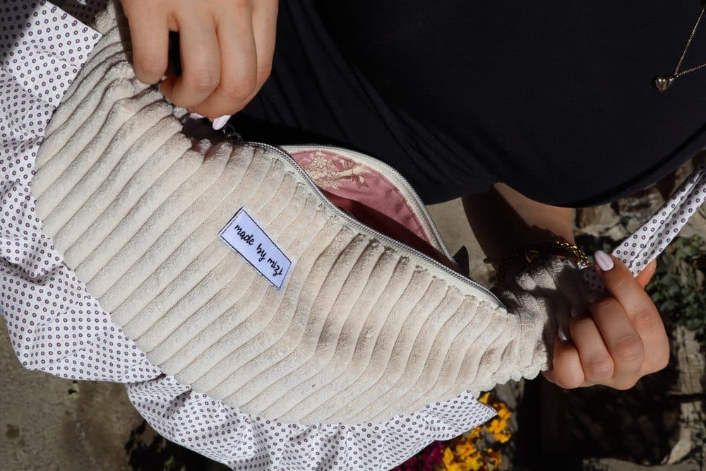 Moon Bag mit Rüschen 3