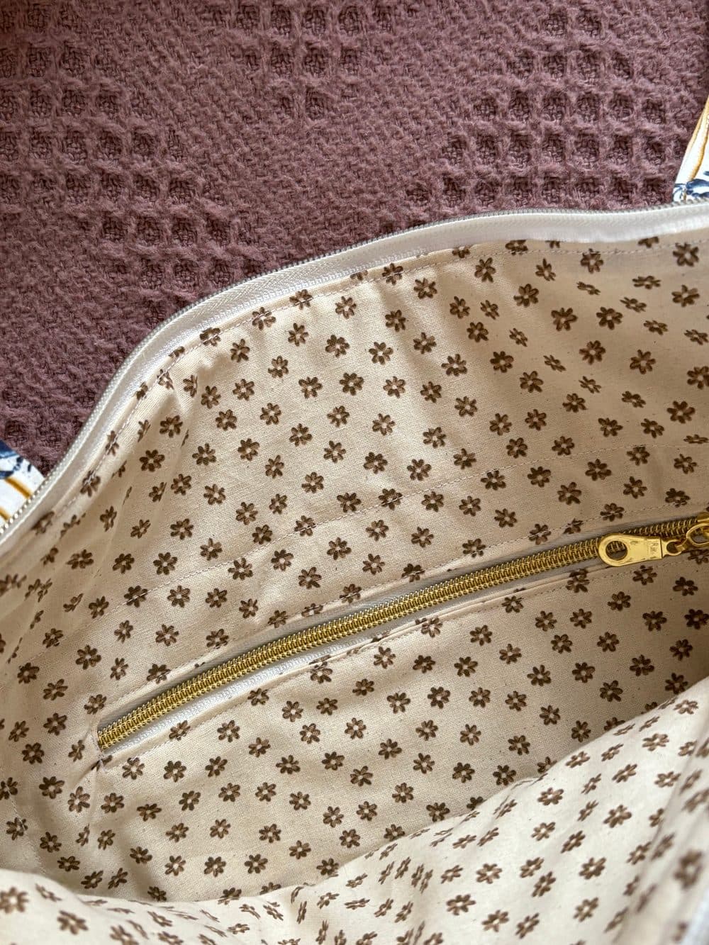 Große Tasche mit Reißverschluss 4