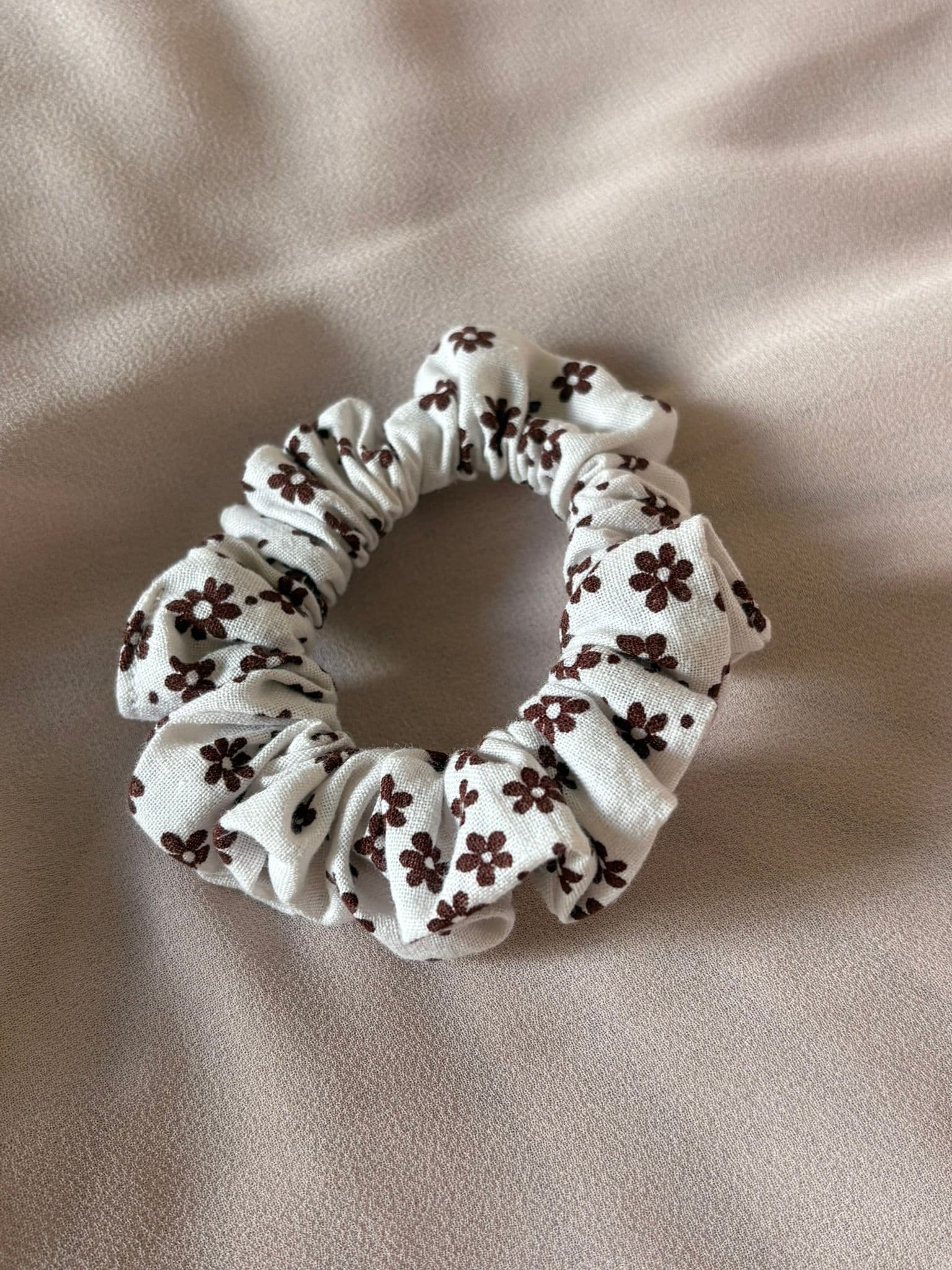 Scrunchie – handgenähtes Einzelstück aus Österreich, made by mizi