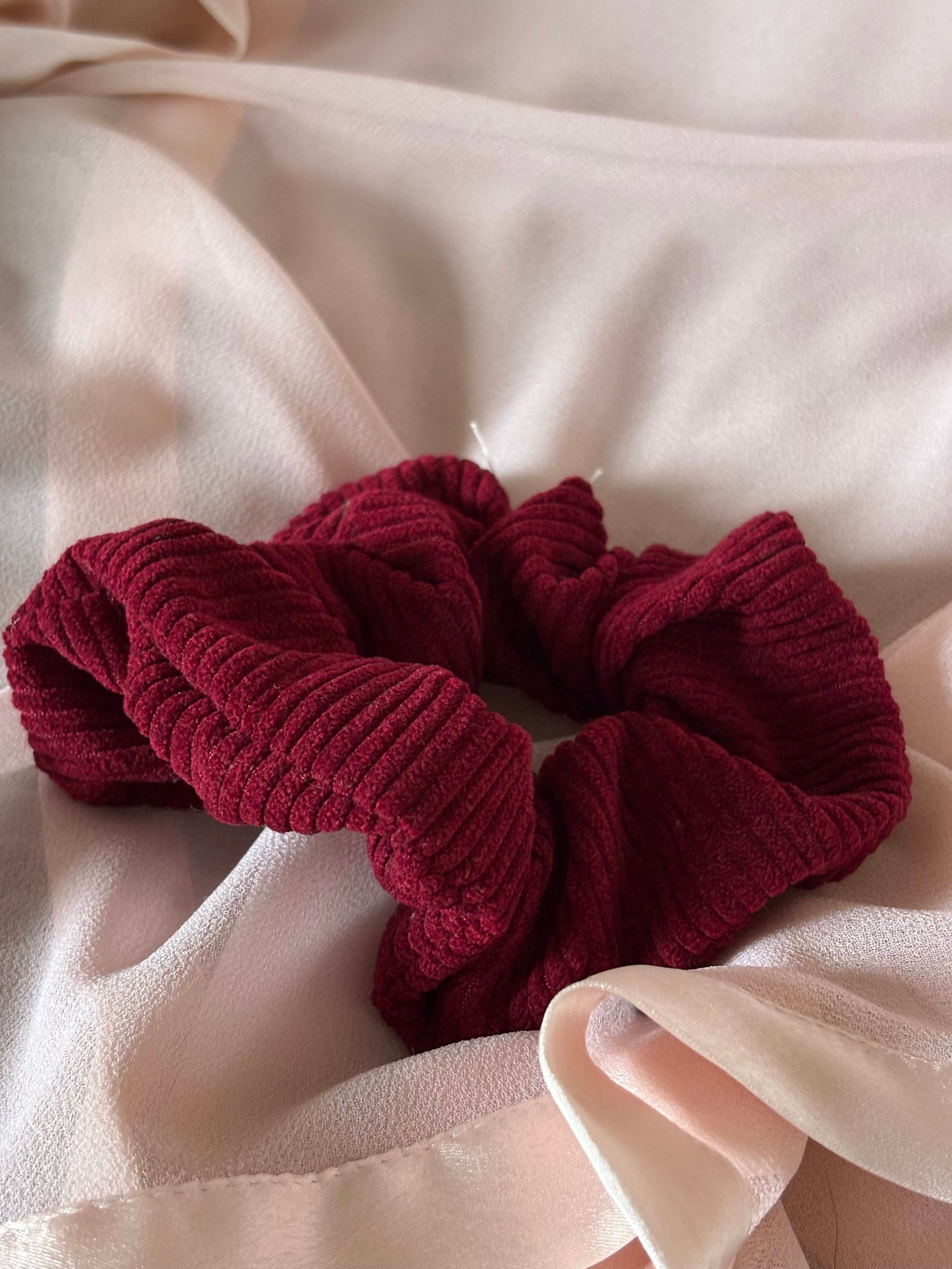 Scrunchie – handgenähtes Einzelstück aus Österreich, made by mizi