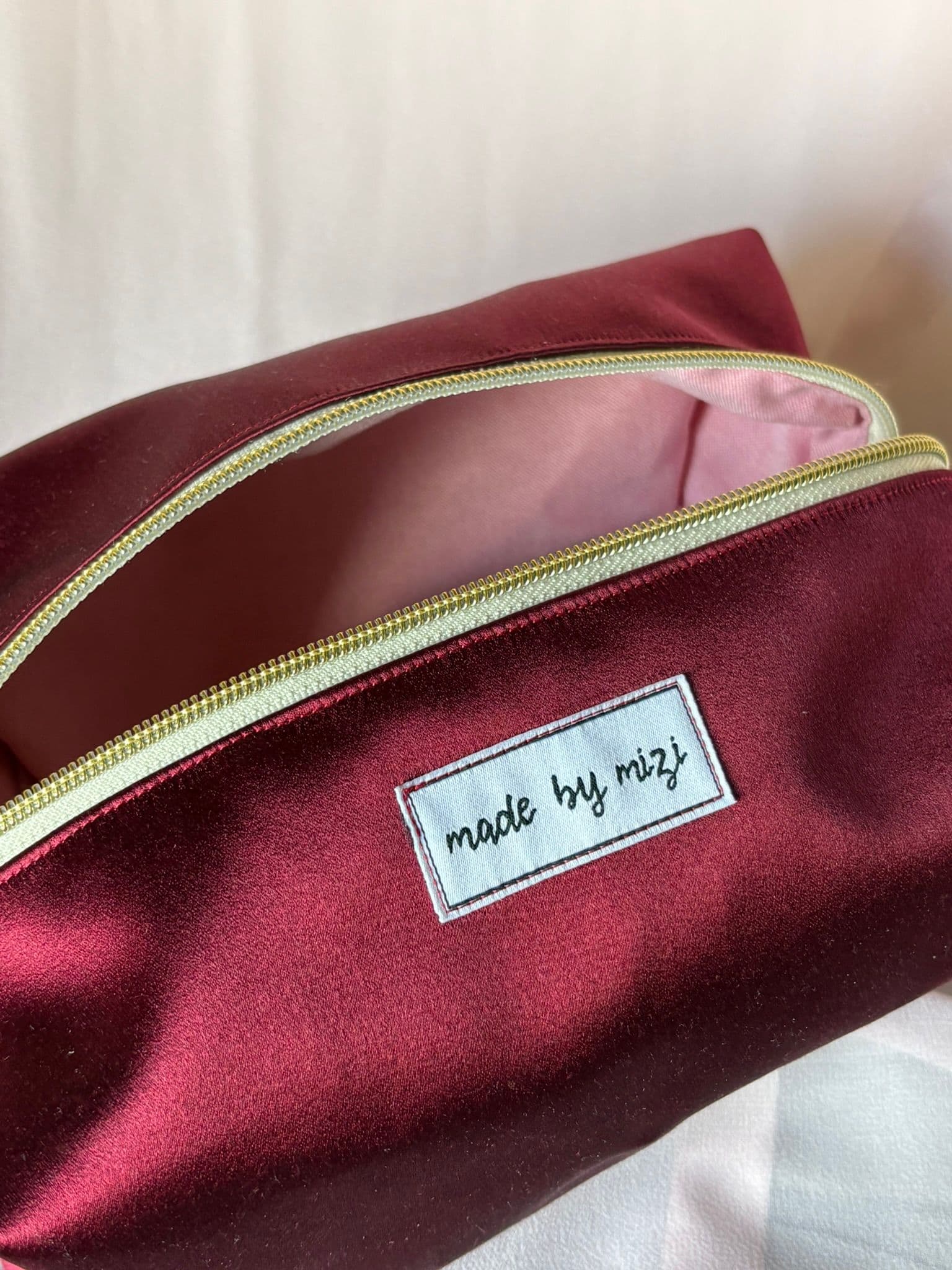 Kosmetiktasche – handgenähtes Einzelstück aus Österreich, made by mizi
